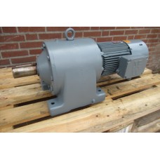 63 RPM  3 kW Asmaat 50 mm. Brake Used
